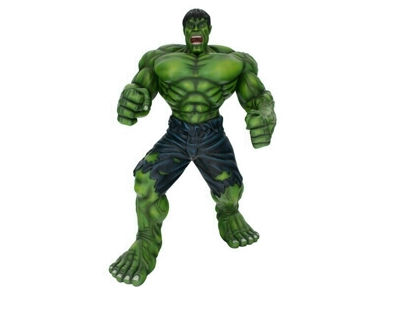Incredible Green Hulk 7.5 Foot Tall Statue